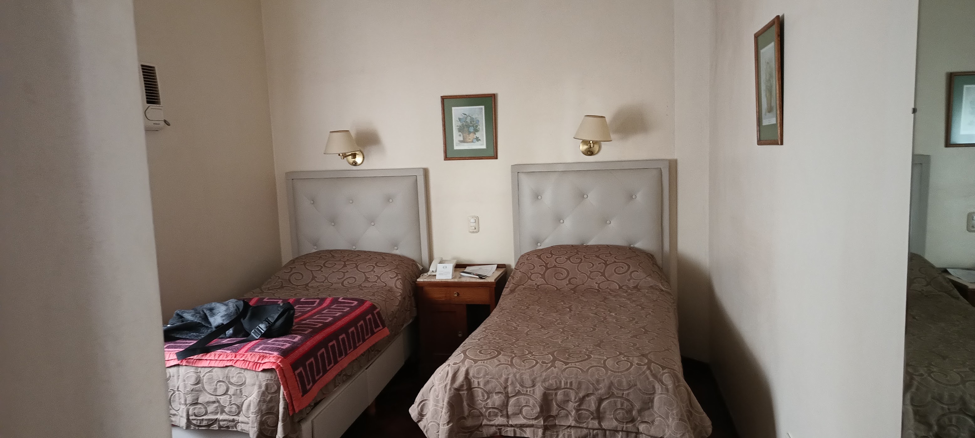 Muñiz Hotel